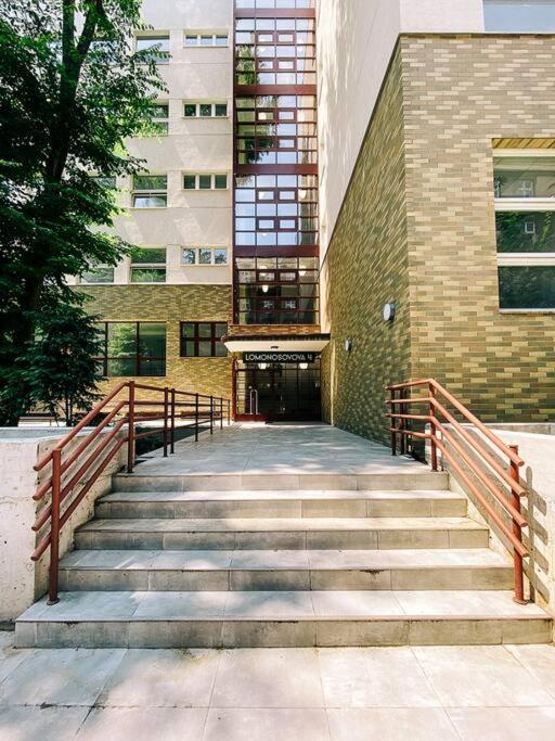 New Studio In Quiet Part Of The City Center Bratislava Exterior photo